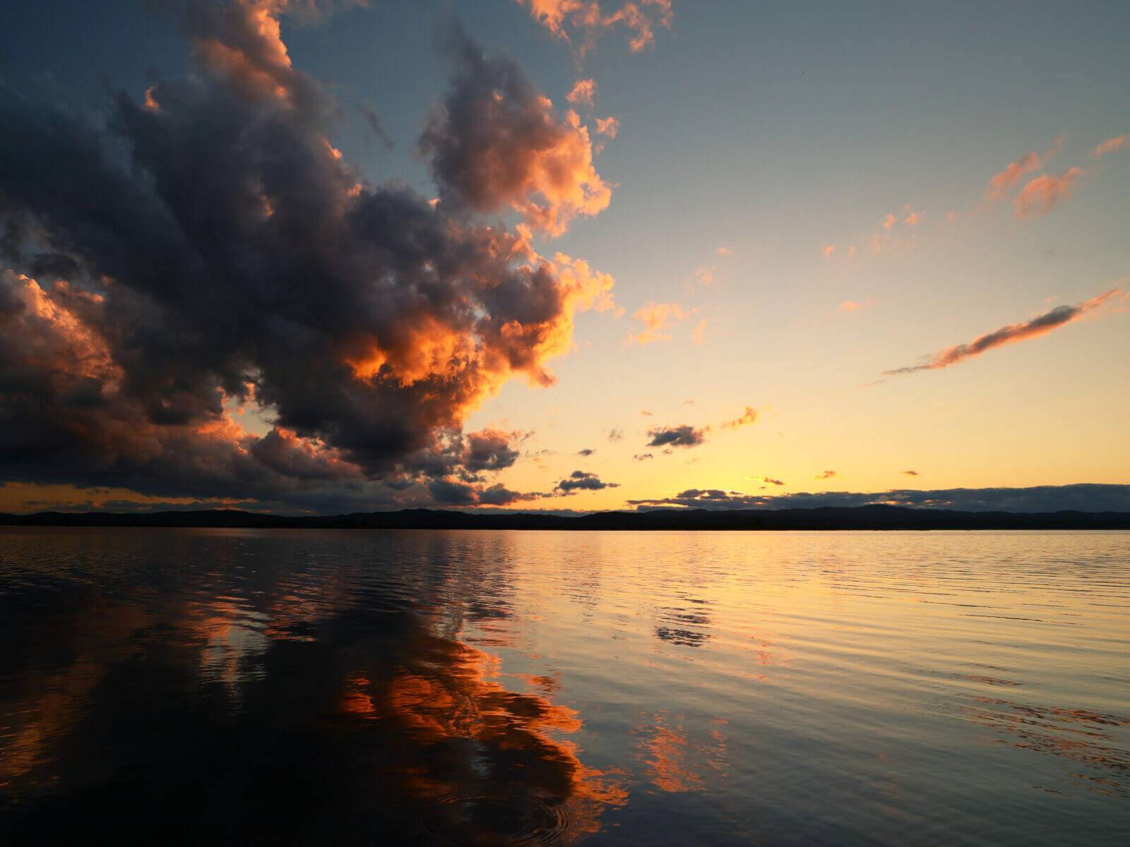 Emotive sunset by the lake